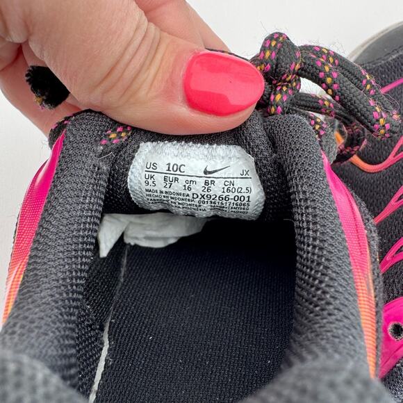 NIKE Air Max Plus Black Active Pink Kumquat Size 10 Child Swoosh Sneakers - Picture 7 of 8